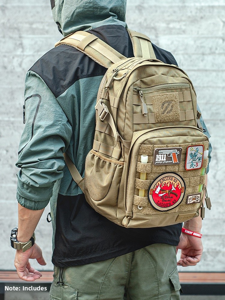 Zaino Tattico 7th Honey Badger - Cycling Gear Backpack recensione e prezzo